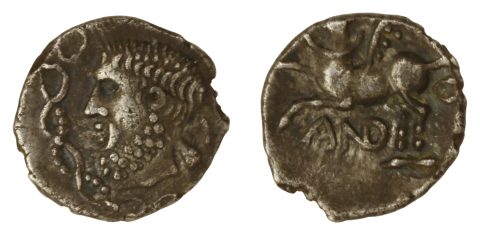 PAS 977351, both faces (photograph)